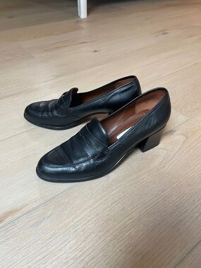 Vintage Etienne Aigner Heeled Loafers